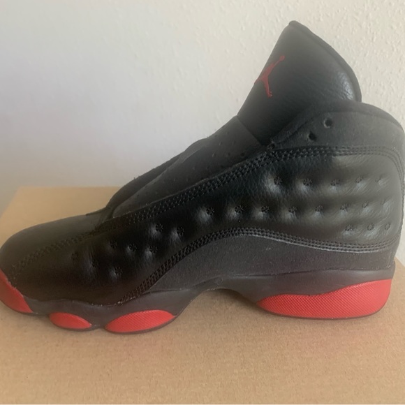 Air Jordan 13 blk/red 5Y - Picture 2 of 5